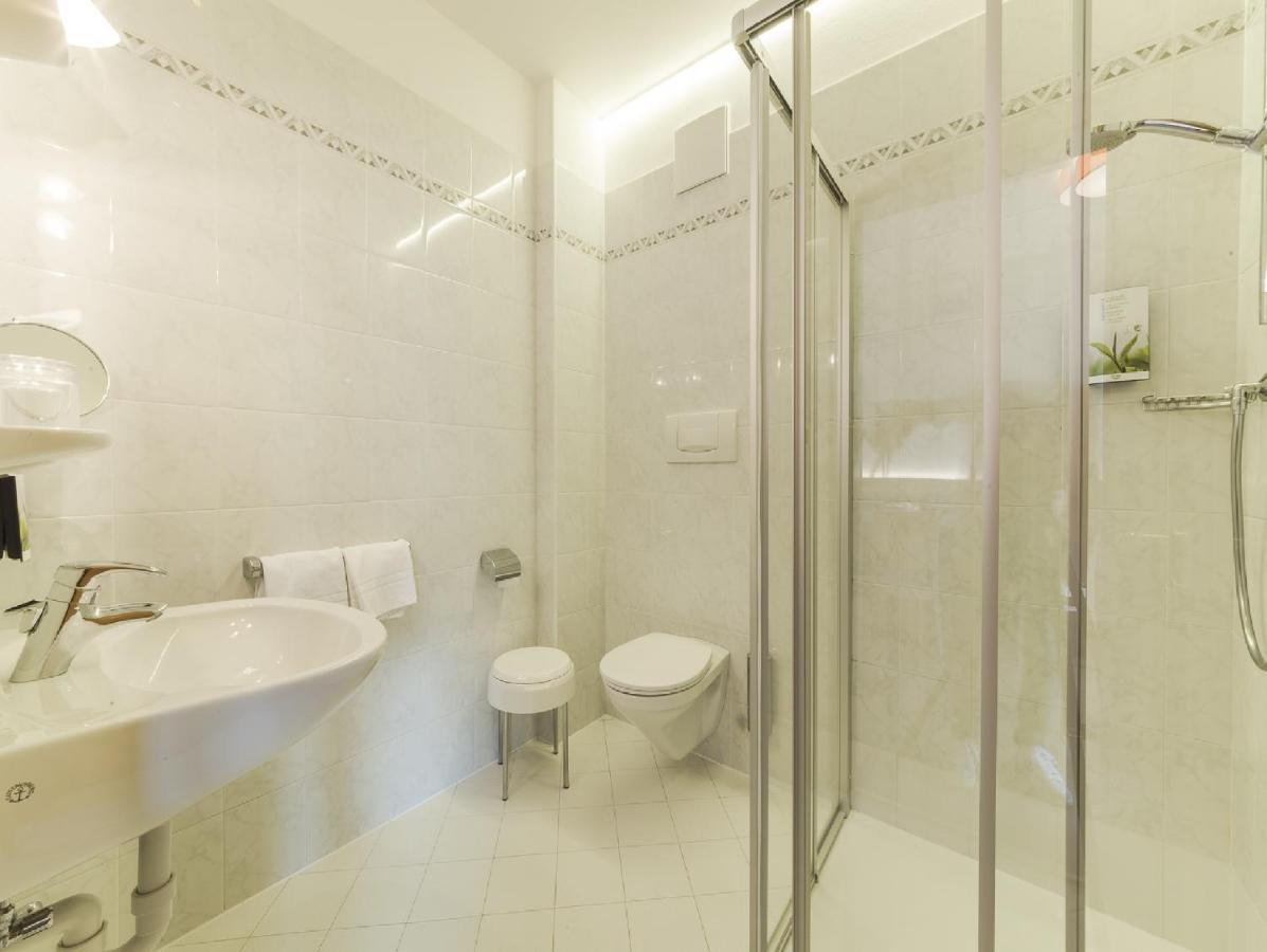 Hotel-Garni Appartement Gartenheim Schenna Værelse billede