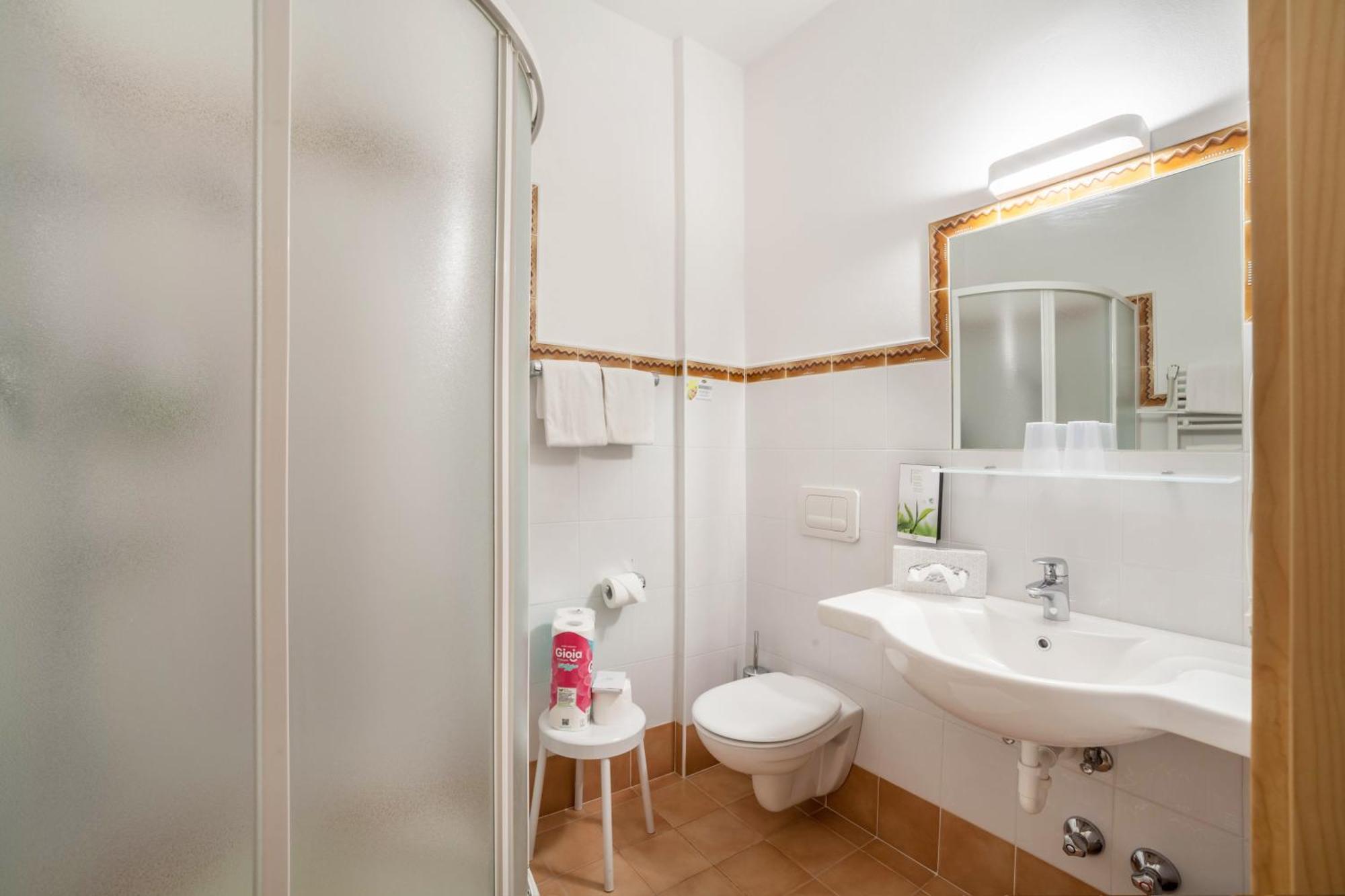 Hotel-Garni Appartement Gartenheim Schenna Eksteriør billede