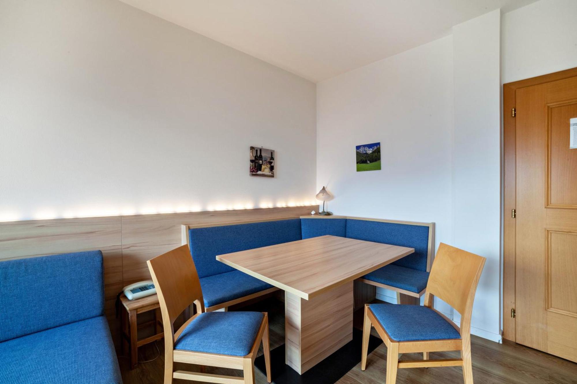 Hotel-Garni Appartement Gartenheim Schenna Eksteriør billede