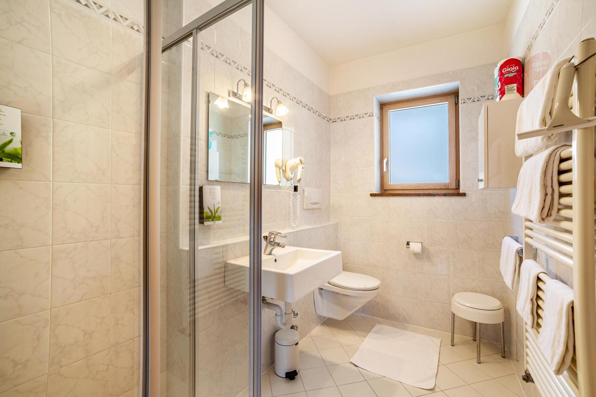 Hotel-Garni Appartement Gartenheim Schenna Eksteriør billede